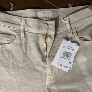 Mother jeans “insider crop step fray” size 25 in toasted ivory